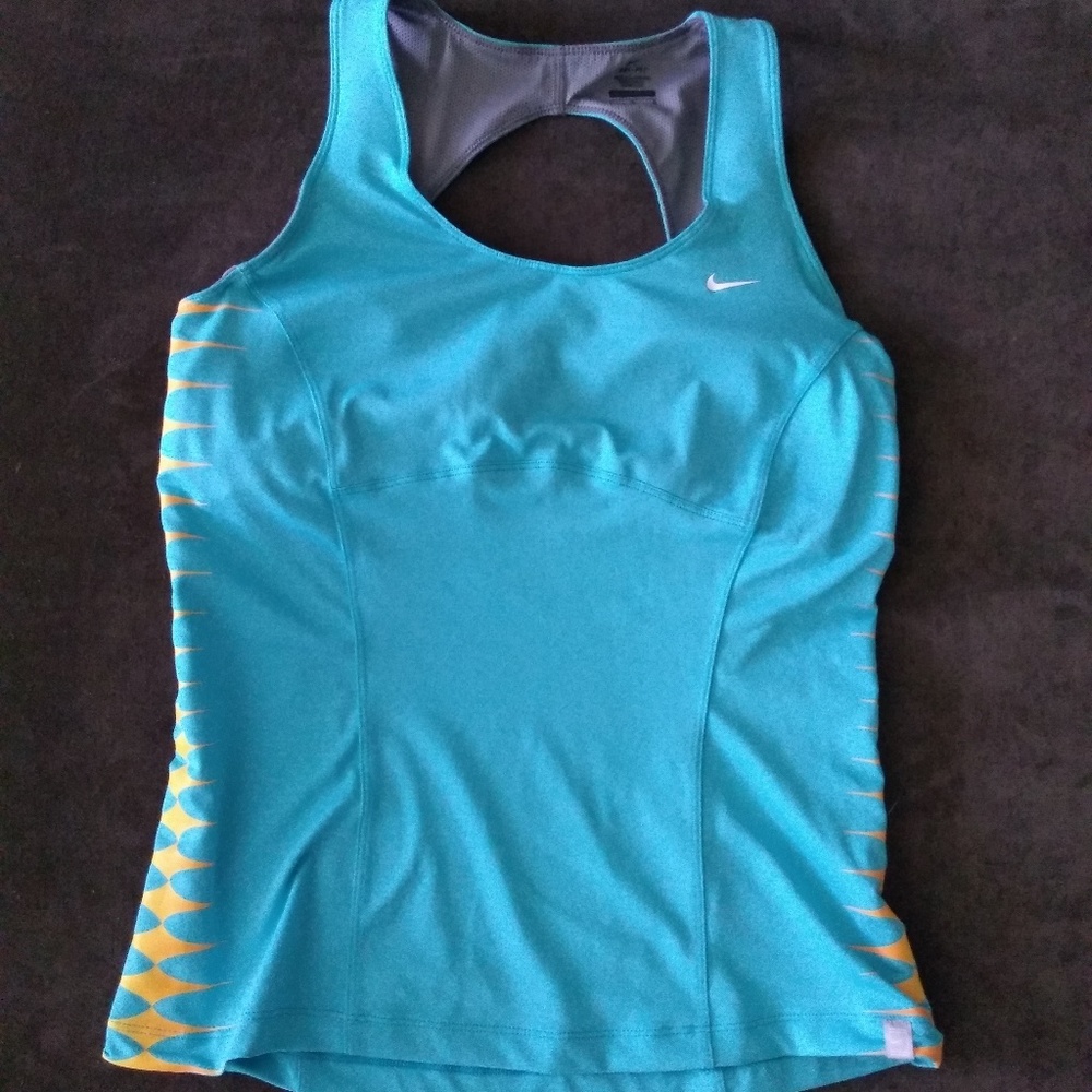 Workout top